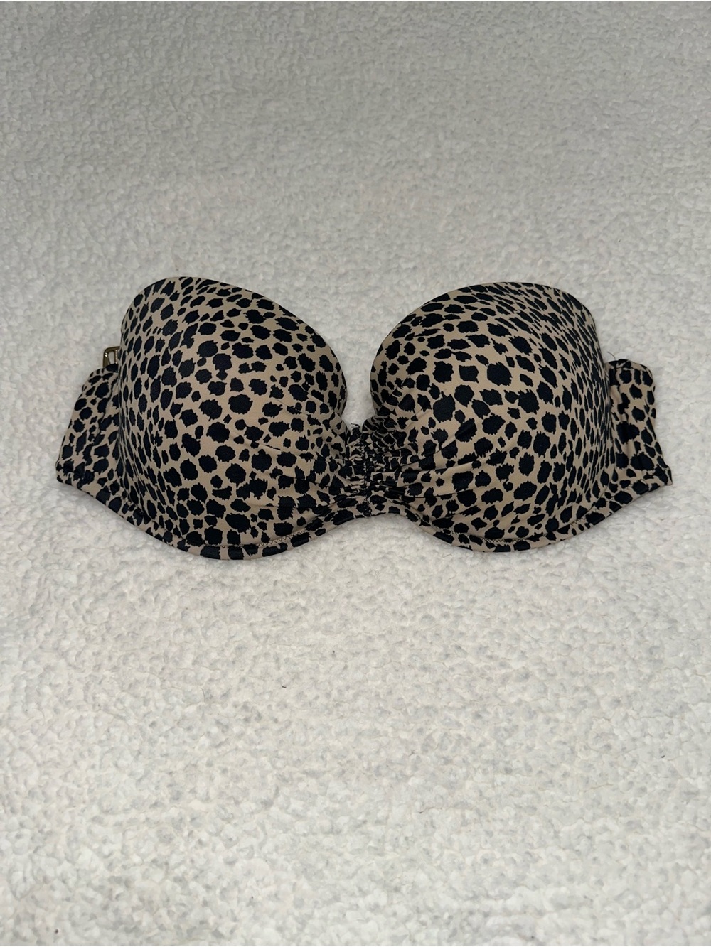 Victoria’s Secret Strapless Leopard Print Bandeau Bikini Top